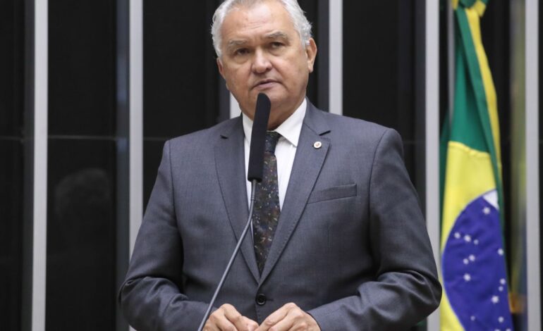 Justiça condena deputado do PL por incentivo a atos antidemocráticos