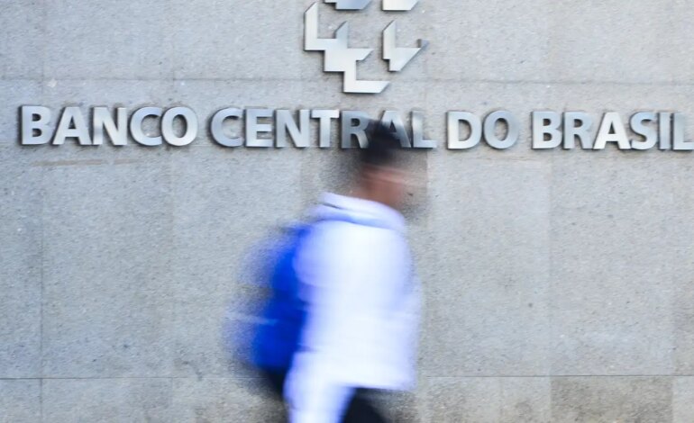 Copom deve elevar Selic em 1 ponto na reunião desta quarta-feira