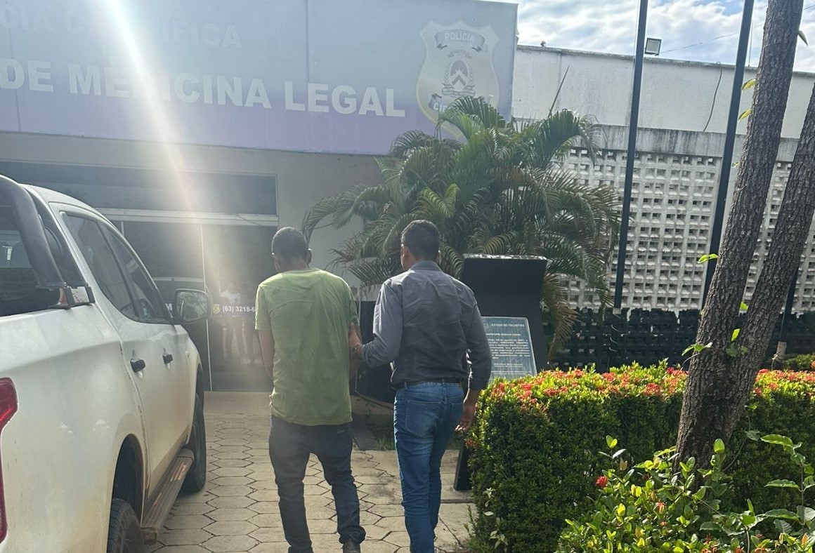 Suspeito de matar a facadas padrasto da ex-companheira durante briga é preso