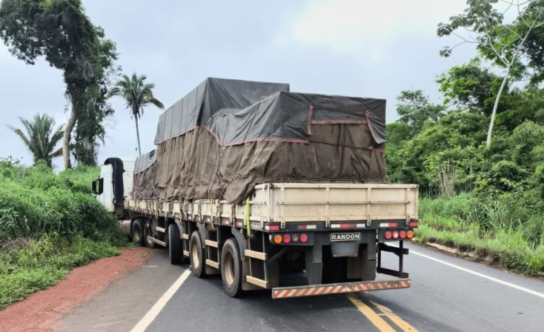 acidente-entre-carro-e-caminhao-deixa-uma-pessoa-morta-e-outra-ferida-na-to-134