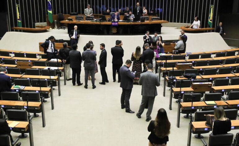 Bancada da Bíblia consolida força, mas vive novos desafios