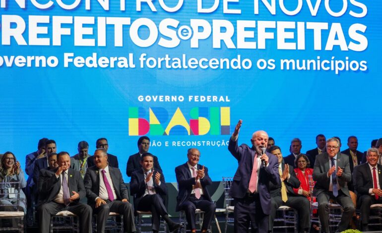 lula-diz-que-prefeituras-sao-alicerce-para-que-a-uniao-de-certo