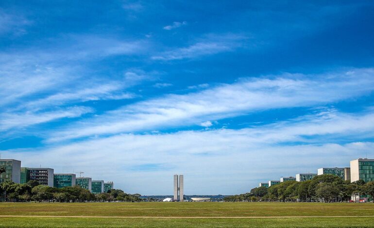 comissao-mista-aprova-orcamento-de-2025-apos-ajustes-no-texto