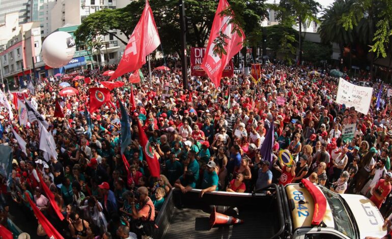 Cidades brasileiras têm atos contra anistia a golpistas neste domingo