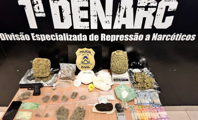 policia-apreende-maconha-e-cocaina-na-casa-de-suspeito-de-fazer