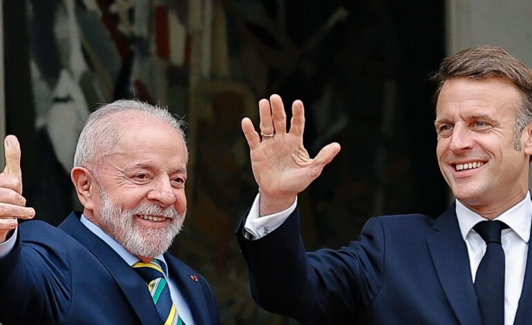 Ucrânia e Rússia não podem ser tratados em pé de igualdade, diz Macron