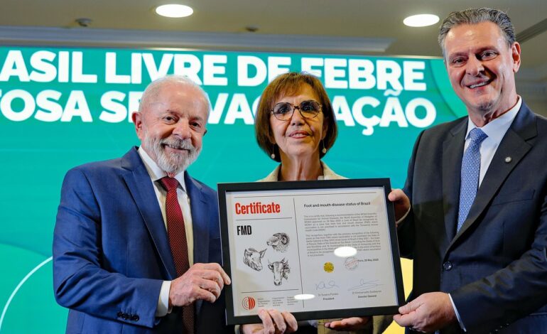 lula-recebe-certificado-de-pais-livre-da-febre-aftosa
