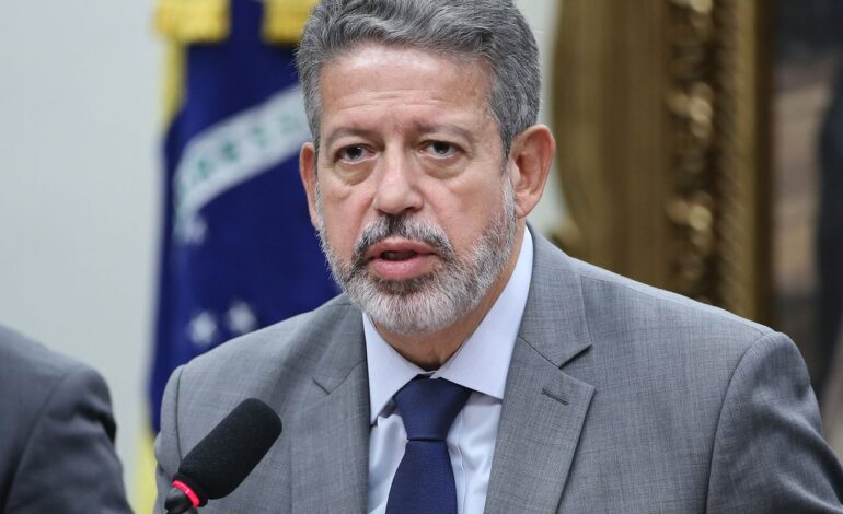 lira-amplia-reducao-parcial-de-ir-para-quem-ganha-ate-r$-7.350