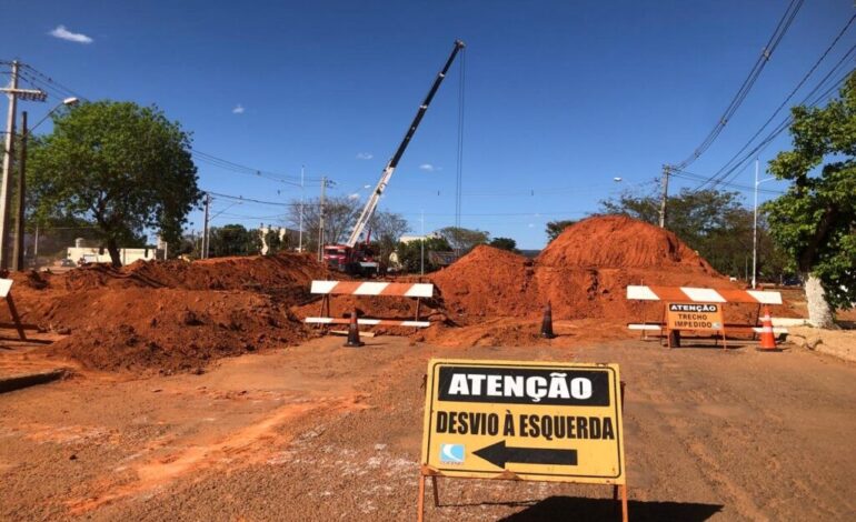 obras-de-drenagem-alteram-transito-em-avenida-de-palmas