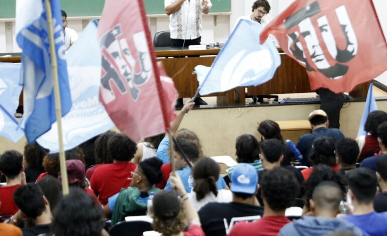 soberania-digital-do-brasil-requer-autonomia-tecnologica,-diz-deputado