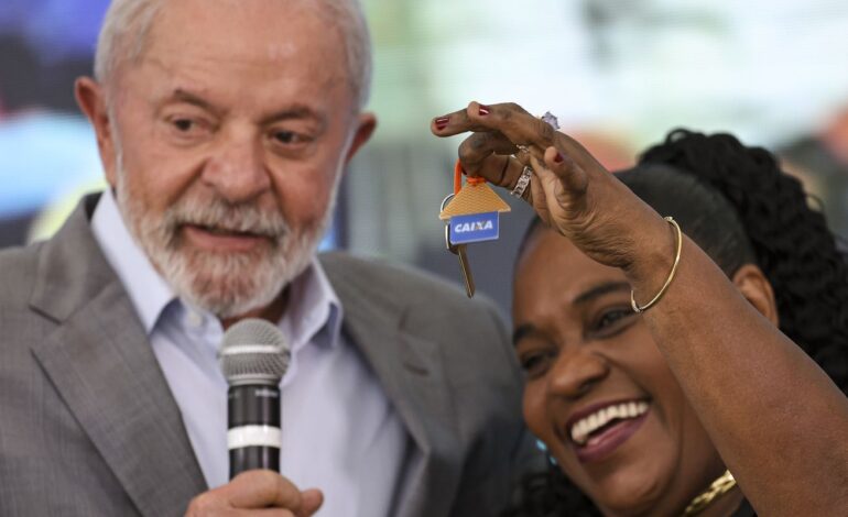 lula-cobra-recursos-para-credito-imobiliario-para-classe-media