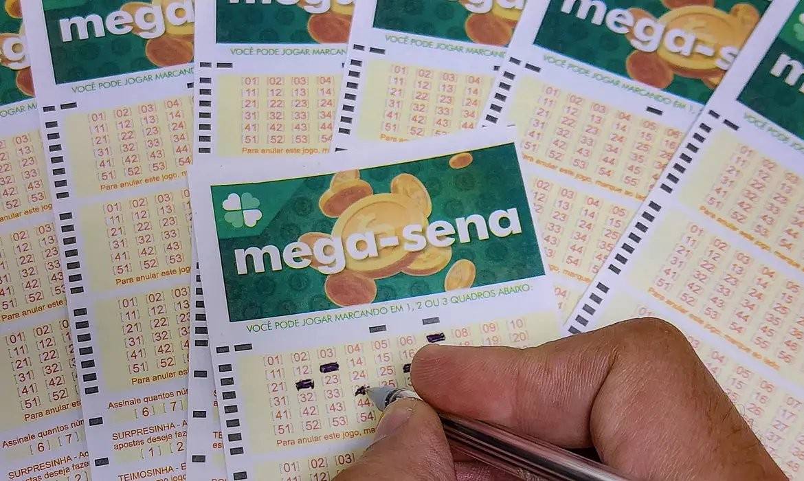Bolão em Palmas fatura mais de R$ 261 mil ao acertar cinco números da Mega-Sena