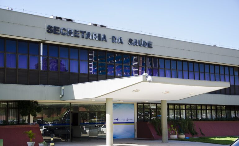 governo-publica-vagas-para-medicos-e-salarios-passam-de-r$-22-mil