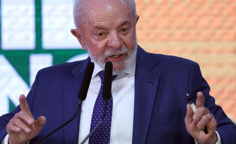 lula-cobra-regulamentacao-de-lei-sobre-economia-solidaria