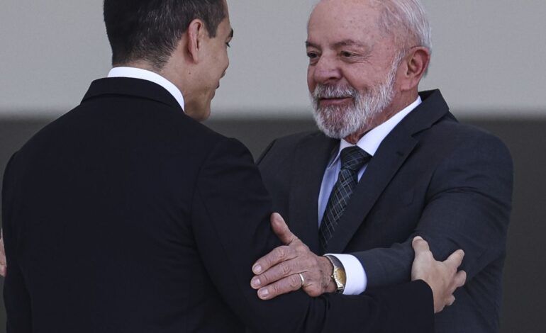 relacoes-com-paises-sul-americanos-sao-prioridades,-diz-lula-a-noboa