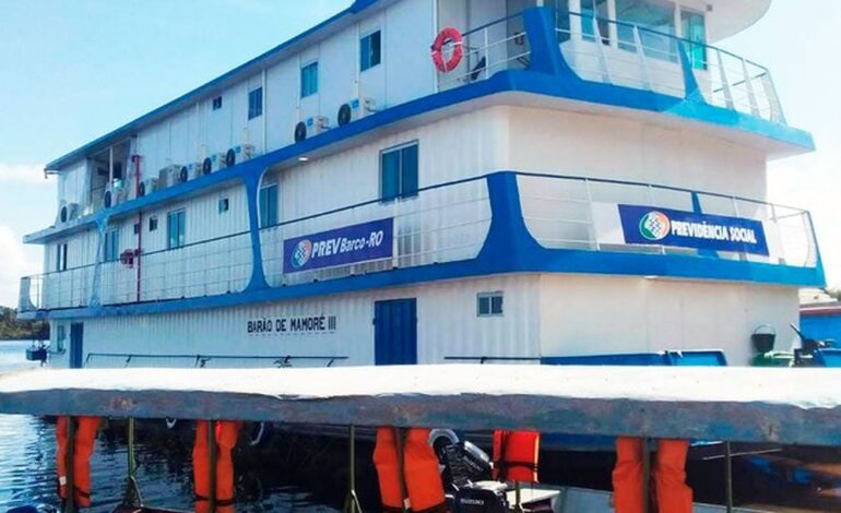 inss-usa-barcos-para-orientar-aposentados-da-amazonia-sobre-descontos