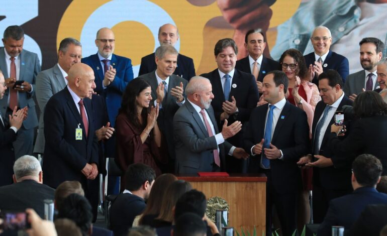 lula-assina-decreto-da-tv-3.0;-novo-sistema-deve-comecar-em-2026