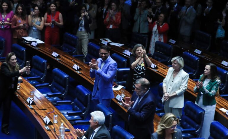 senado-aprova-projeto-contra-adultizacao-de-criancas-na-internet