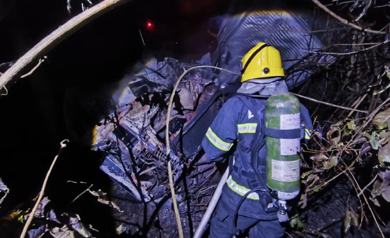 motorista-morre-carbonizado-apos-acidente-entre-duas-carretas-na-br-153