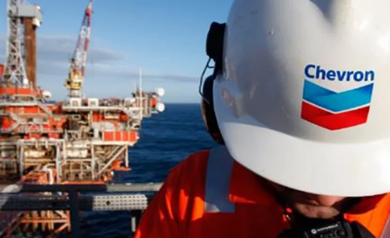 ceo-da-chevron-rejeita-previsoes-de-pico-de-demanda-de-petroleo-–-climainfo
