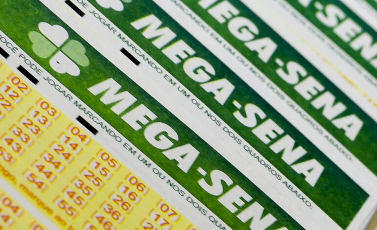 aposta-de-teresopolis-(rj)-fatura-premio-de-r$-53,9-milhoes-da-mega