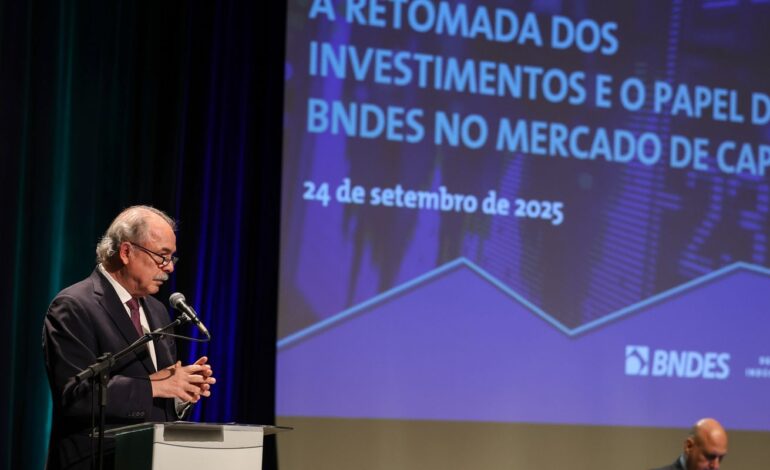 mercadante-defende-democratizar-acesso-ao-mercado-de-capitais