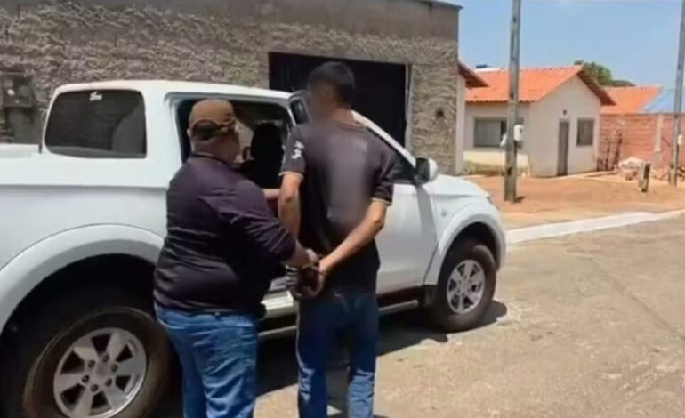 suspeito-de-ataque-que-deixou-dois-detentos-mortos-na-porta-de-presidio-e-preso