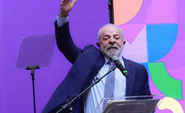 em-conferencia,-lula-diz-que-autoritarismo-teme-as-mulheres