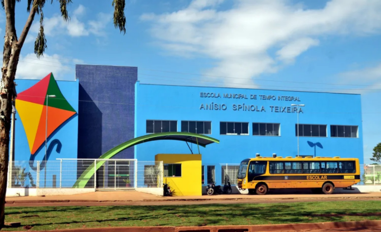 mais-de-400-servidores-da-educacao-de-palmas-recebem-progressoes;-veja-lista