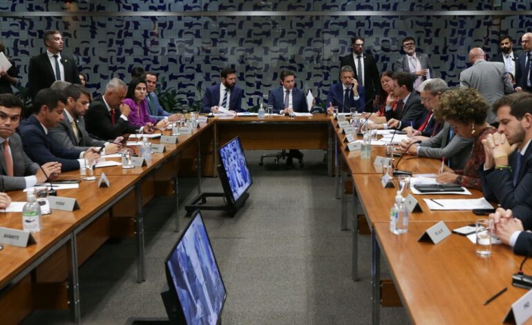 camara-pode-votar-amanha-tornar-crime-hediondo-adulterar-alimentos