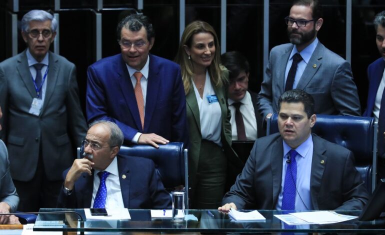 senado-aprova-projeto-que-proibe-emprestimo-consignado-nao-autorizado