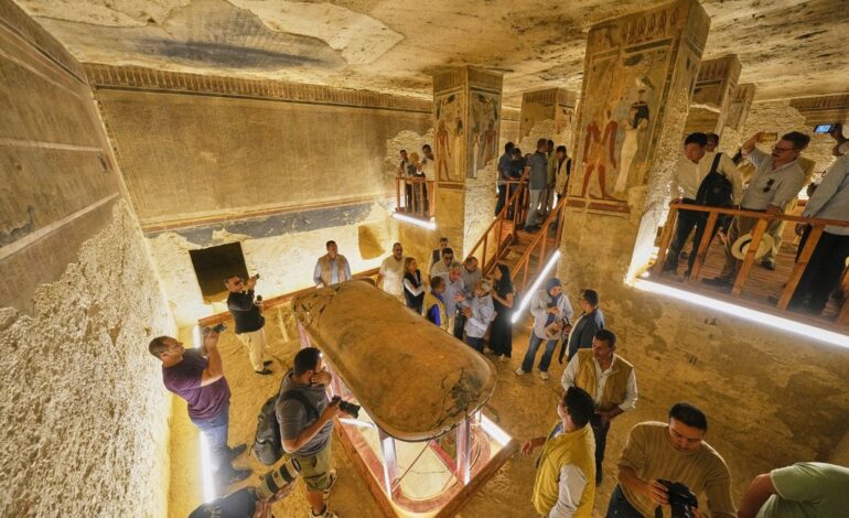 veja-como-ficou-a-tumba-restaurada-do-farao-amenhotep-iii,-reaberta-no-egito