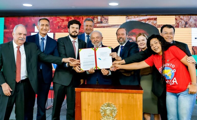lula-sanciona-gratuidade-em-conta-de-luz-para-familias-de-baixa-renda