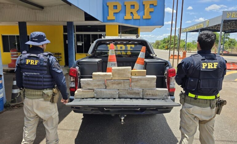 adolescente-e-apreendida-com-mais-de-20-kg-de-maconha-em-bagagem