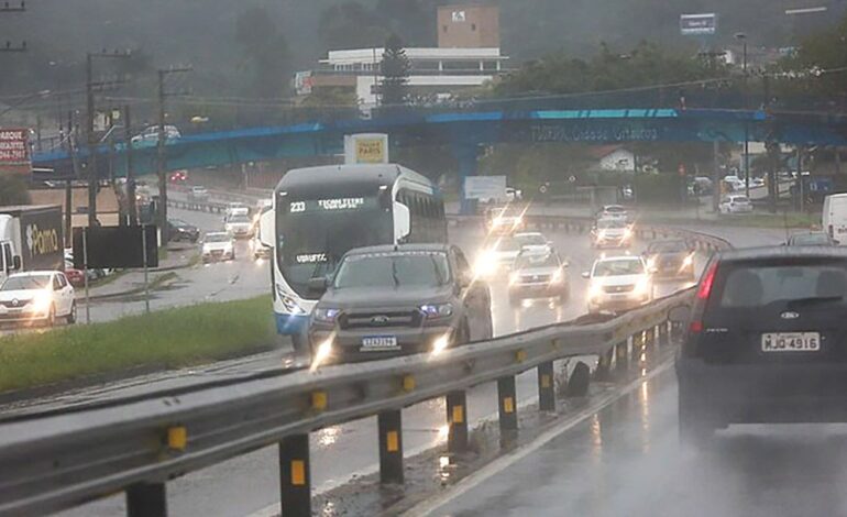 Lote 5 de rodovias do Paraná é leiloado