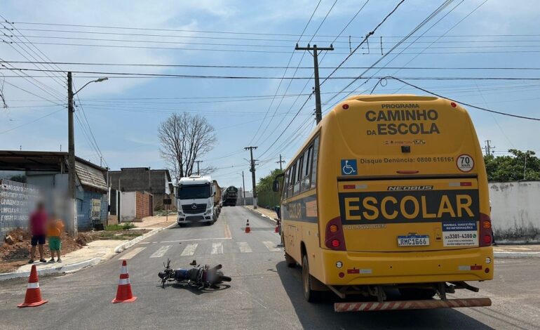 acidente-entre-moto-e-onibus-escolar-deixa-um-homem-morto-em-gurupi