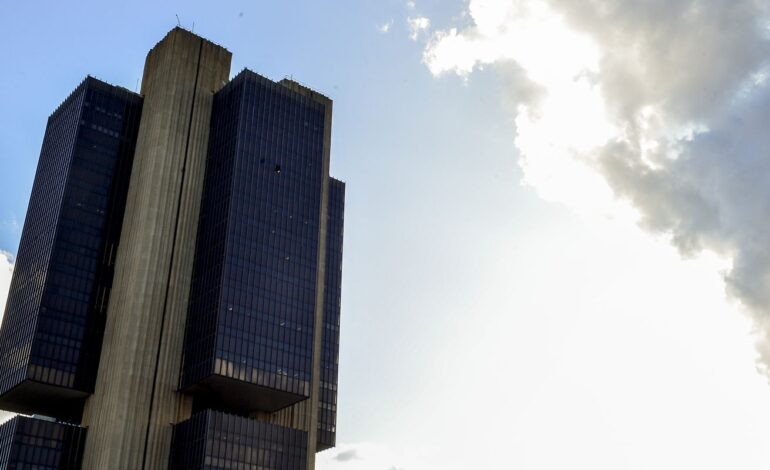 copom-decide-nesta-quarta-se-mantem-taxa-selic-em-15%-ao-ano