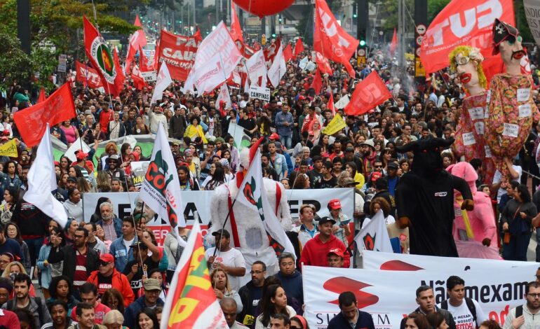 isencao-do-ir-e-vitoria-dos-trabalhadores,-dizem-centrais-sindicais