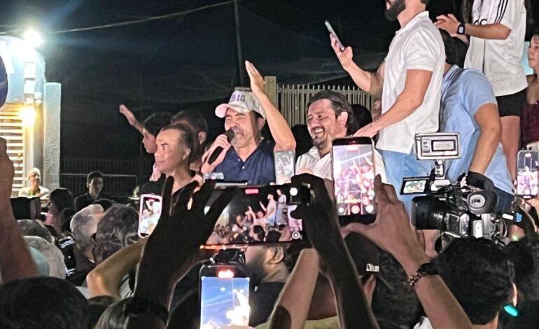 wanderlei-barbosa-chega-a-palmas-e-e-recebido-com-festa-apos-liminar-|-g1