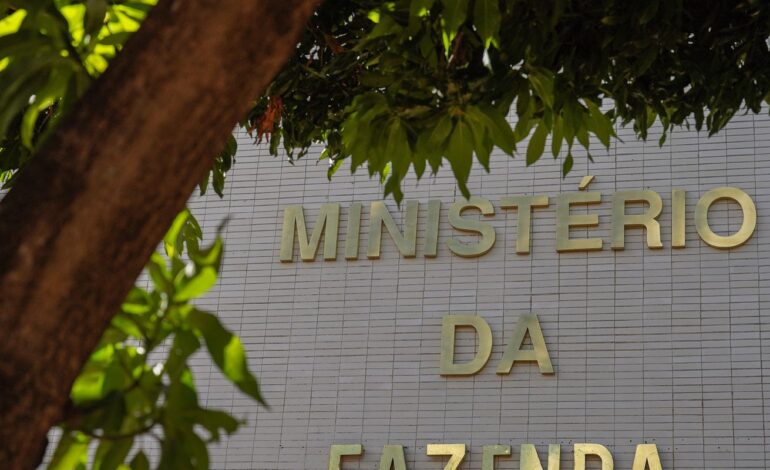 estatais-federais-em-dificuldade-poderao-pedir-aportes-da-uniao