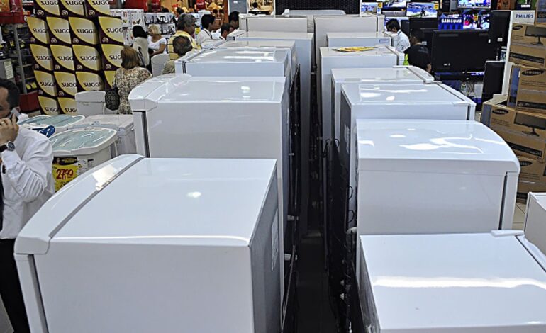 vendas-no-comercio-voltam-a-ganhar-folego-e-crescem-0,5%-em-outubro