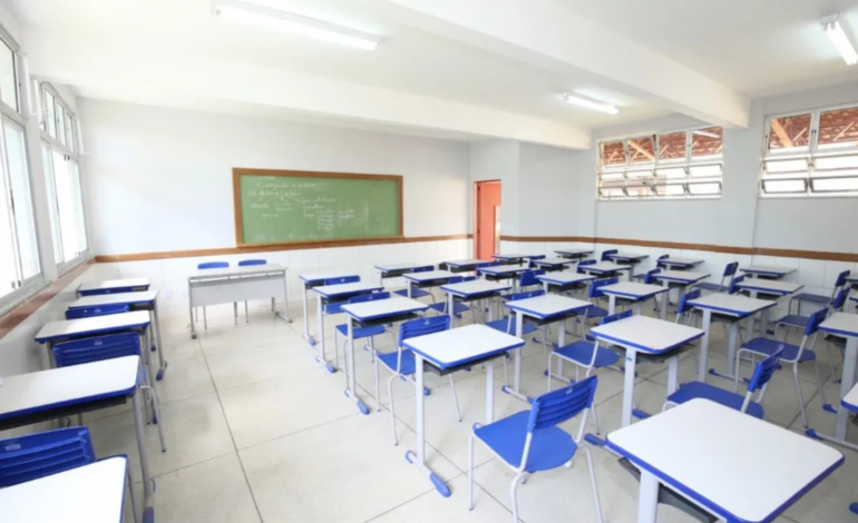 governo-anuncia-progressoes-e-pagamento-de-r$-4,7-mi-para-educacao-|-g1