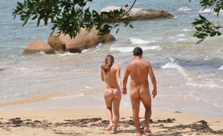 veja-as-praias-de-nudismo-oficiais-do-brasil-|-g1