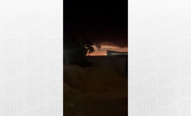 cantor-flagra-fenomeno-no-ceu-de-palmas-e-imagens-chamam-atencao-|-g1