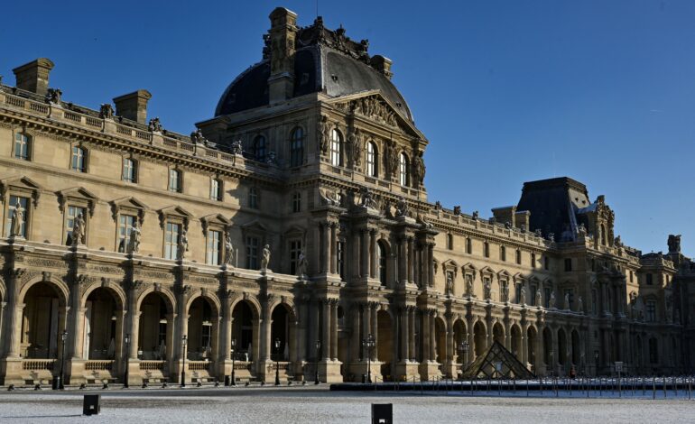 museu-do-louvre-fica-45%-mais-caro-para-turistas-de-fora-da-europa-|-g1