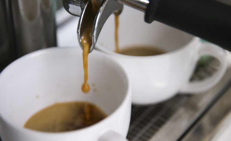 precos-altos-derrubam-consumo-de-cafe-no-brasil-em-2025