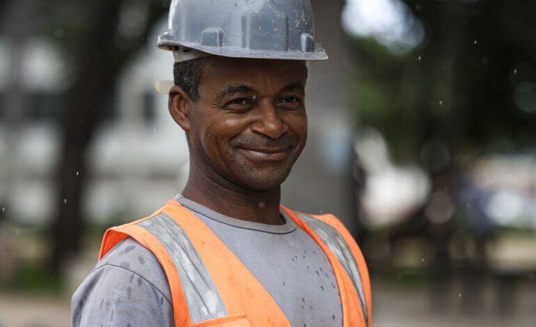 IR zero para quem ganha até R$ 5 mil vale nos salários pagos este mês