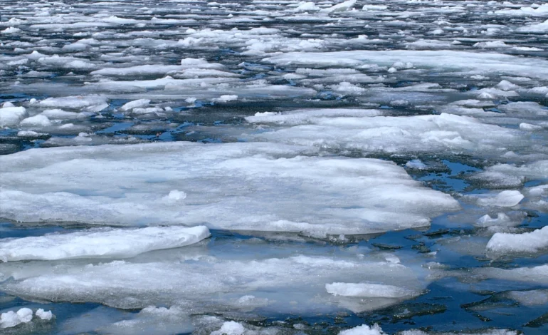 groenlandia-enfrenta-calor-recorde,-que-acelera-o-derretimento-do-gelo-–-climainfo