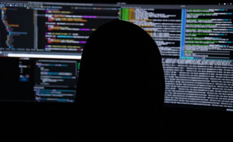 hacker-e-preso-apos-burlar-sistemas-para-pagar-um-centavo-de-euro-em-hospedagens-de-luxo-|-g1