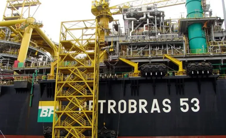 lula-deve-negociar-com-trump-volta-da-petrobras-a-exploracao-de-petroleo-na-venezuela-–-climainfo
